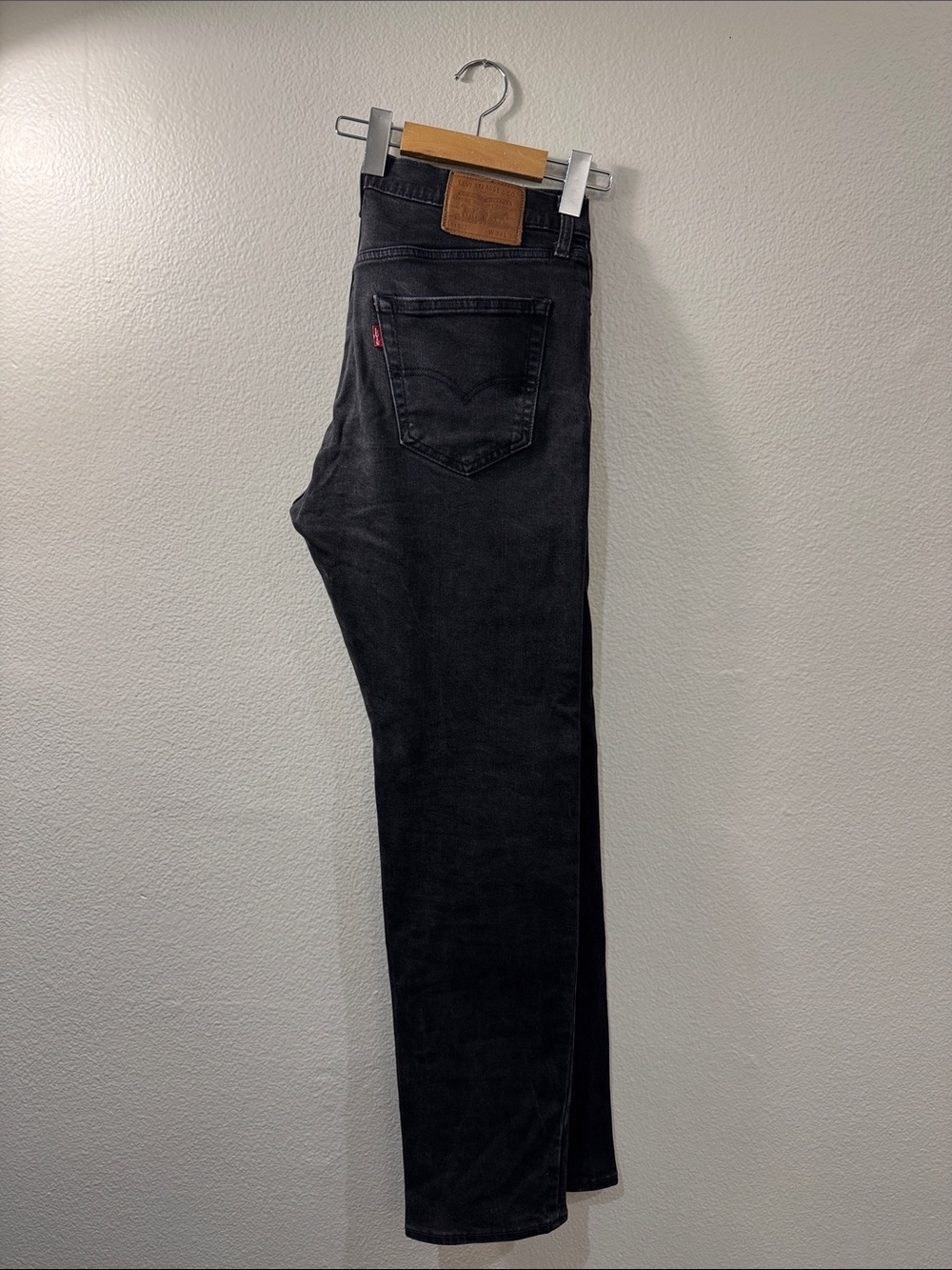 Levi Premium 502 Men's Black Jeans 34x34